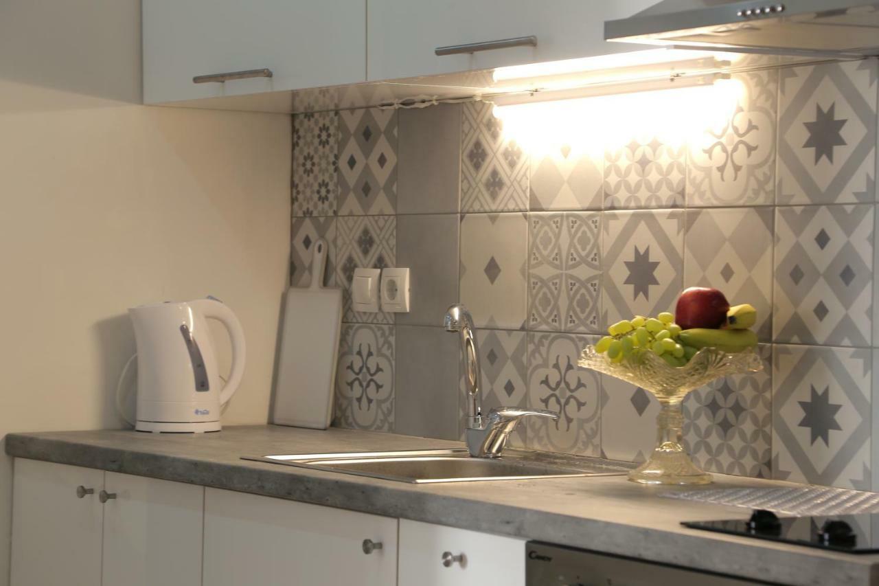 Stylish Modern Apartment, Nilie Hospitality Mgmt Szaloniki Kültér fotó